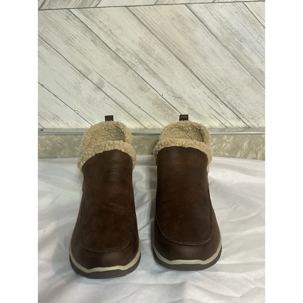 Skechers Easy Going Gold Rush Ankle Boots Womens 8.5 New Without Box